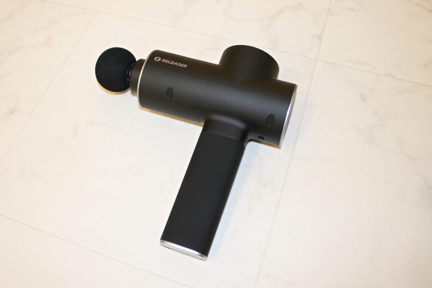 マッサージガン